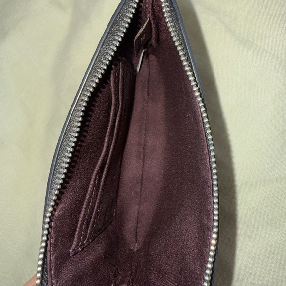 Coach Women's Small Corner Zip Wristlet with Heart Bolt Print (Black Multi) - Picture 4 of 10